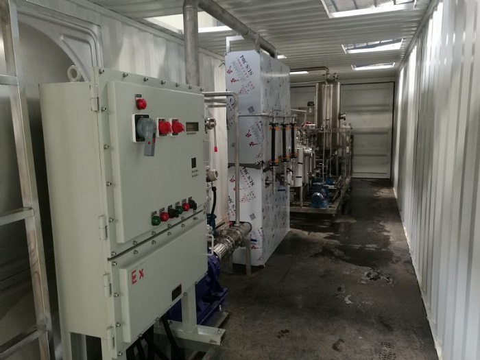 廢水處理設備電控箱.jpg 廢水處理設備電控箱.jpg